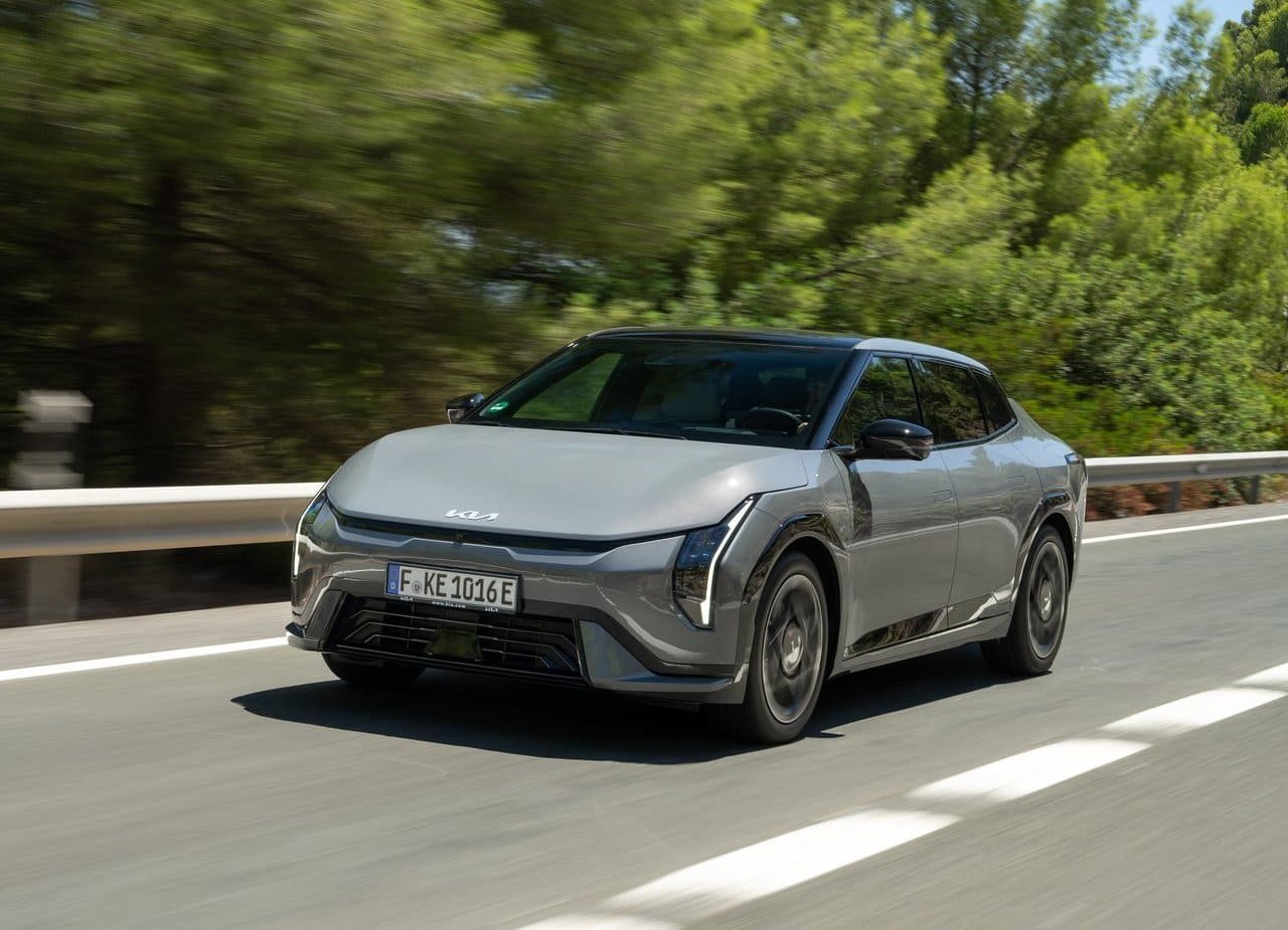 2026 - KIA EV4 SEDAN FASTBACK EU VERSION, foto 8