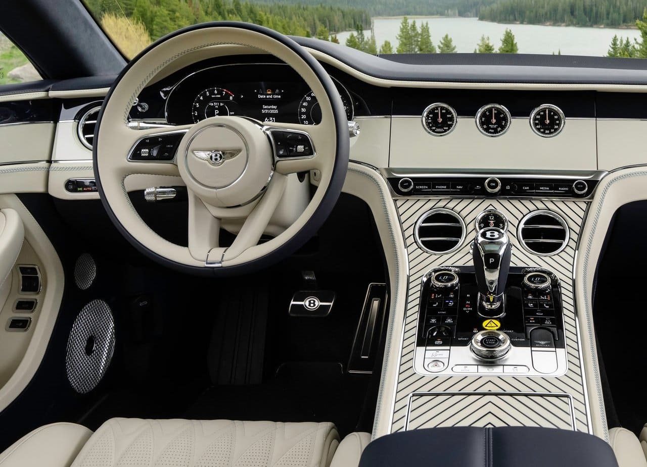 2026 - BENTLEY CONTINENTAL GT AZURE, foto 17