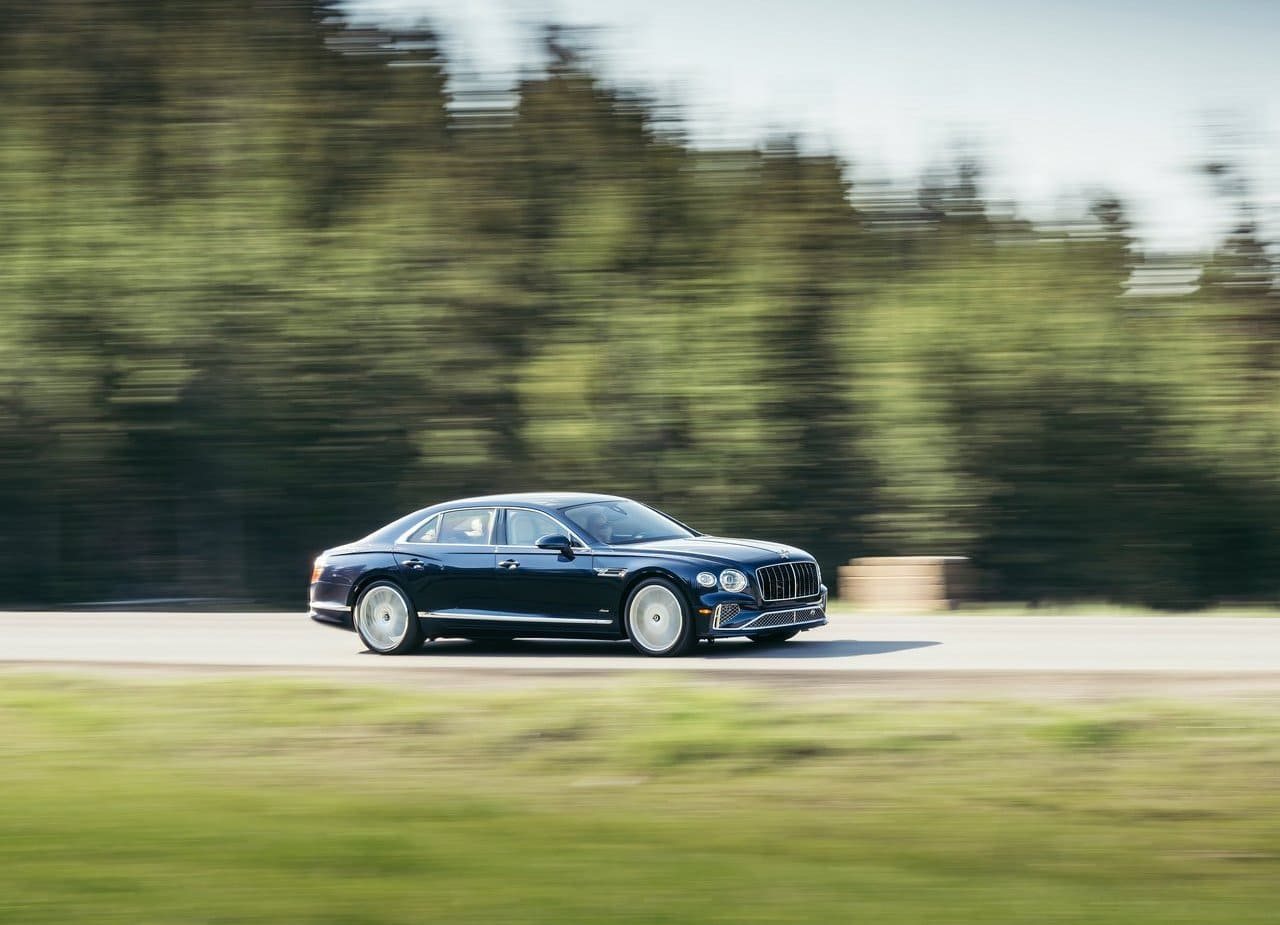 2026 - BENTLEY FLYING SPUR AZURE, foto 5