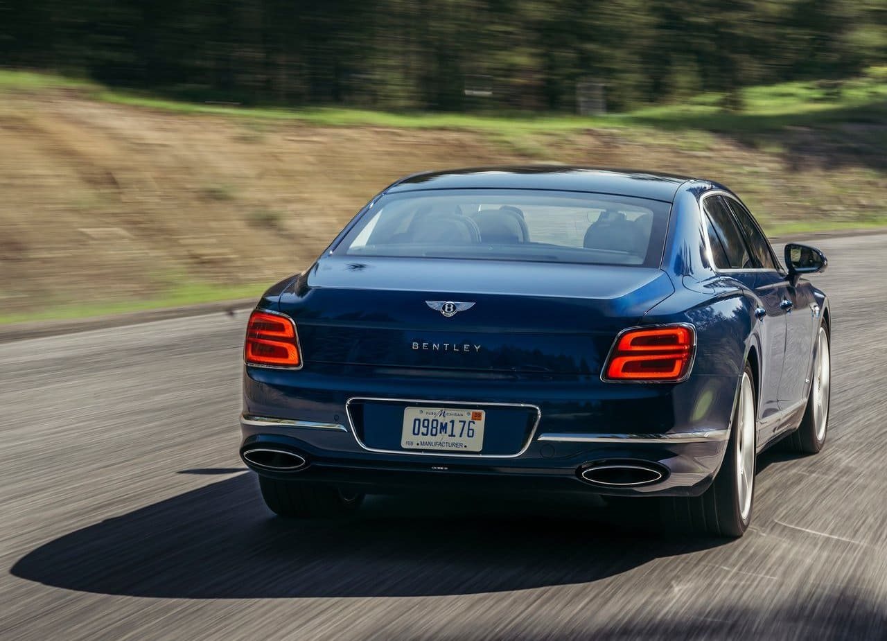 2026 - BENTLEY FLYING SPUR AZURE, foto 9