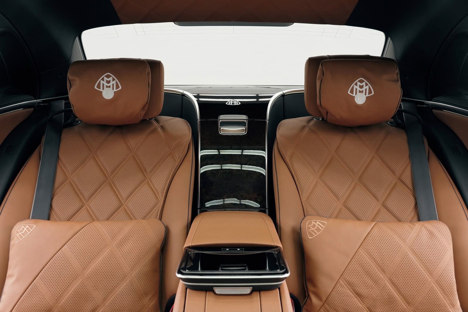 2025 - MERCEDES-MAYBACH V12 EDITION, foto 16