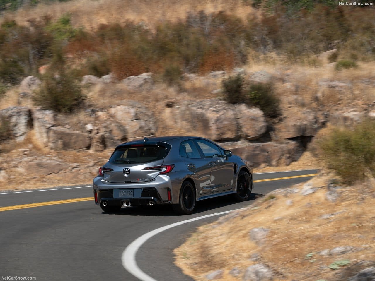 TOYOTA GR COROLLA, foto 33