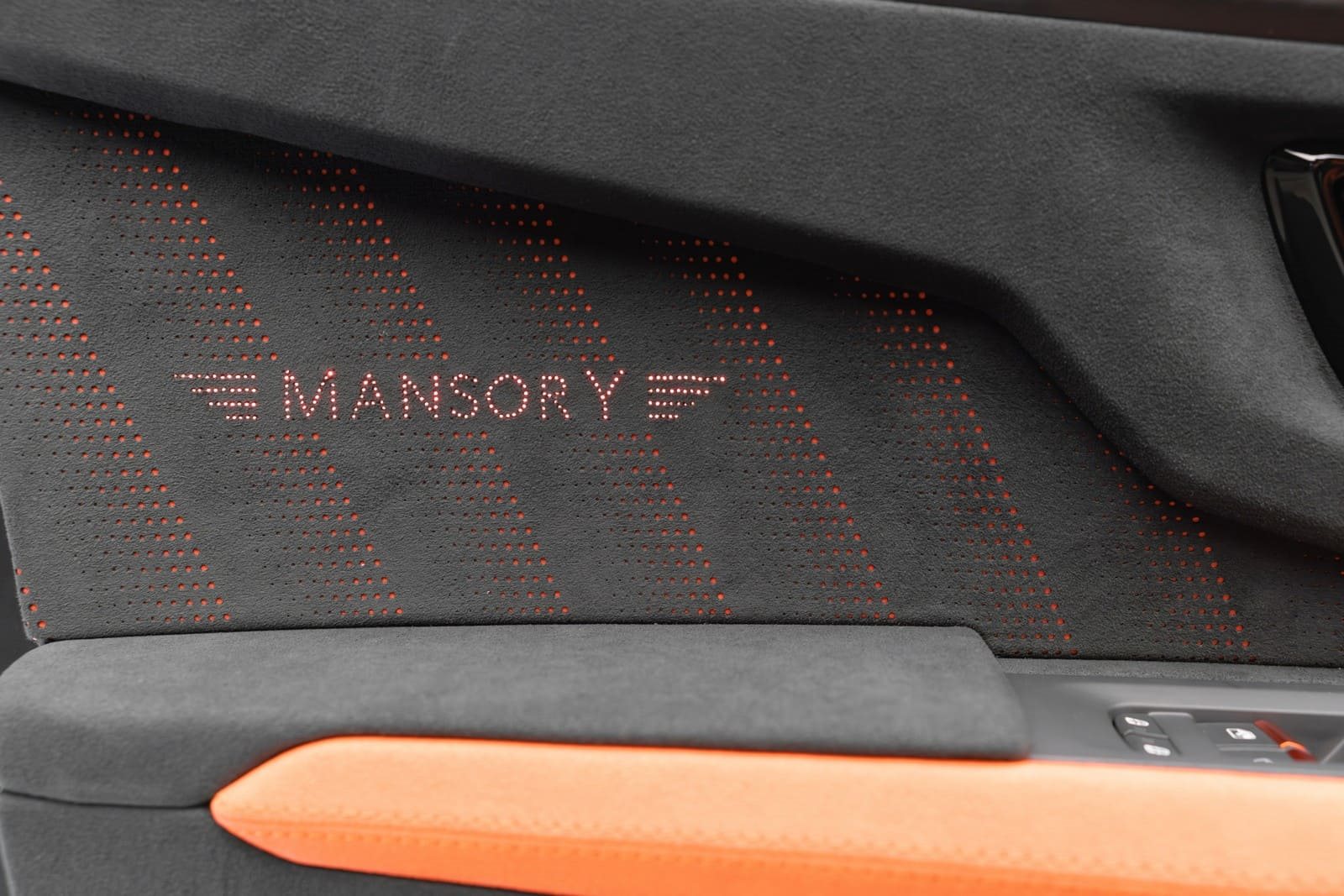 2025 - LAMBORGHINI URUS VENATUS SE BY MANSORY, foto 22