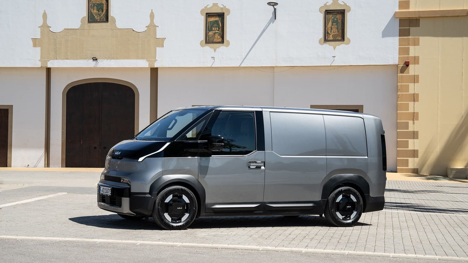 2026 - KIA PV5, foto 23