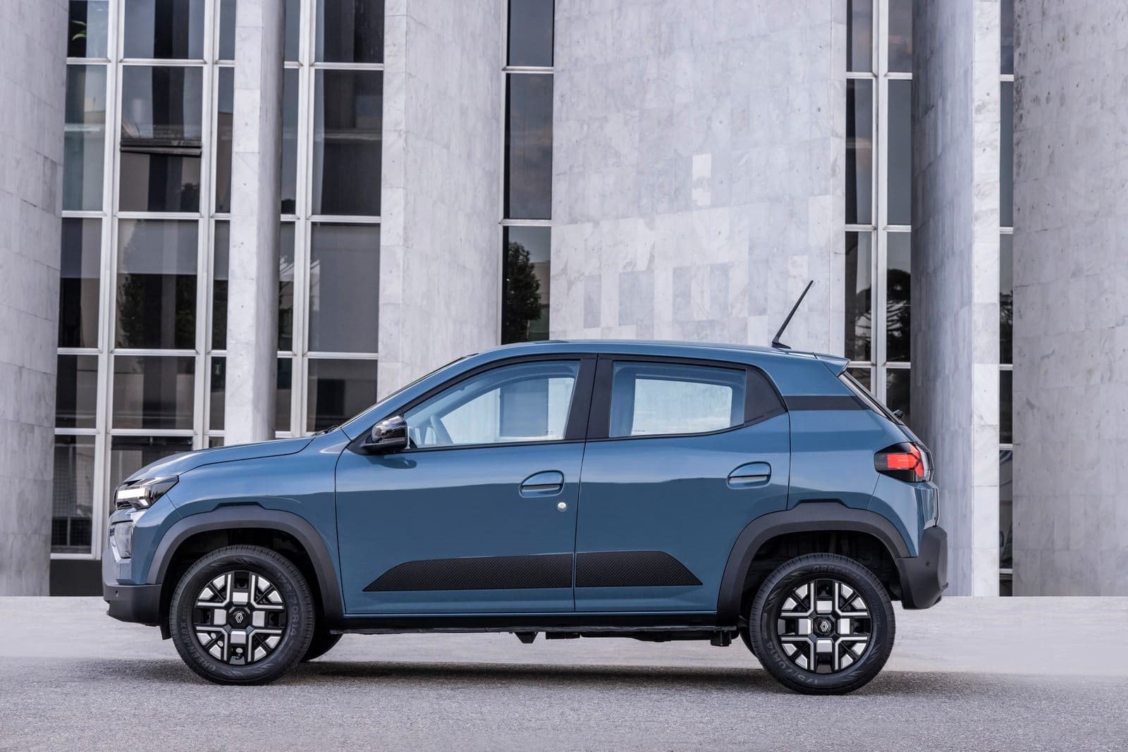 RENAULT KWID E-TECH, foto 8