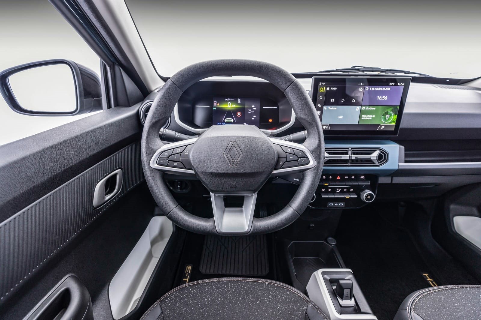 RENAULT KWID E-TECH, foto 22