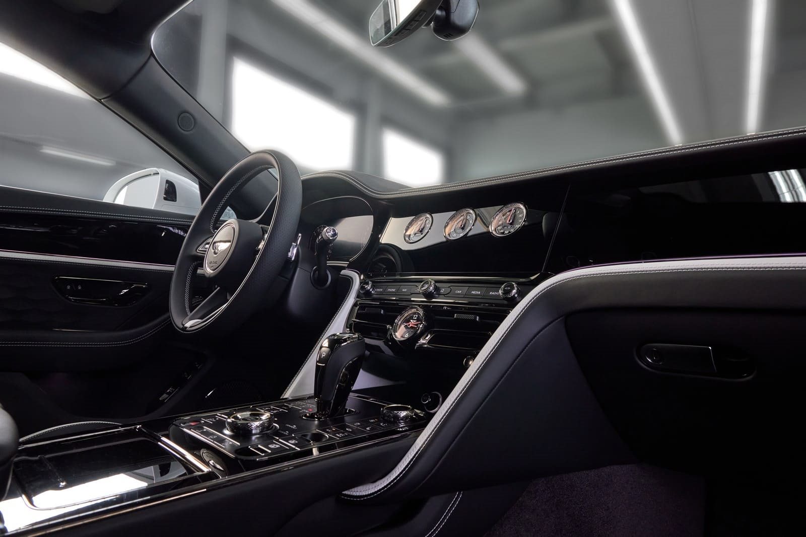 2025 - BENTLEY FLYING SPUR SPEED & STEINWAY, foto 8
