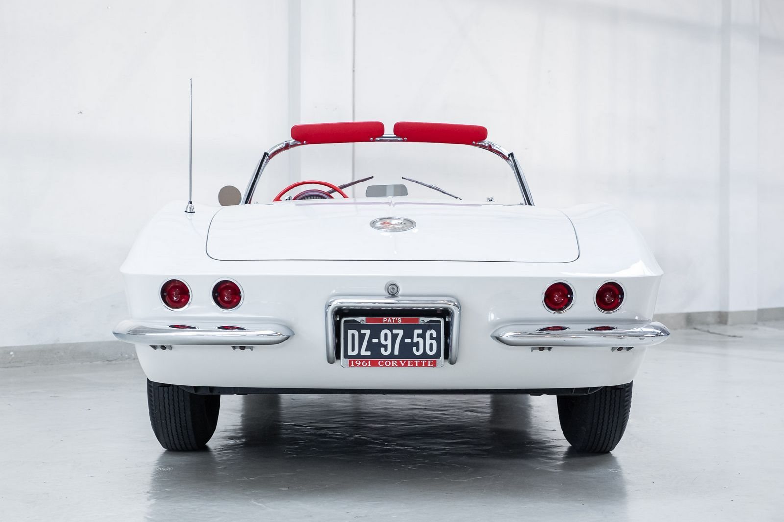 CHEVROLET CORVETTE ERMINE WHITE, foto 8