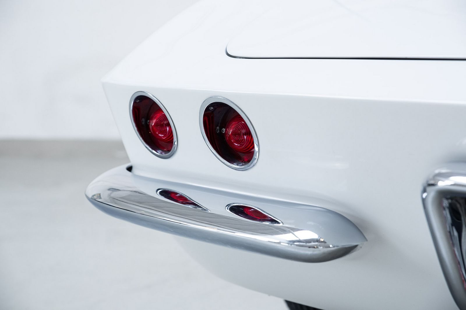 CHEVROLET CORVETTE ERMINE WHITE, foto 27