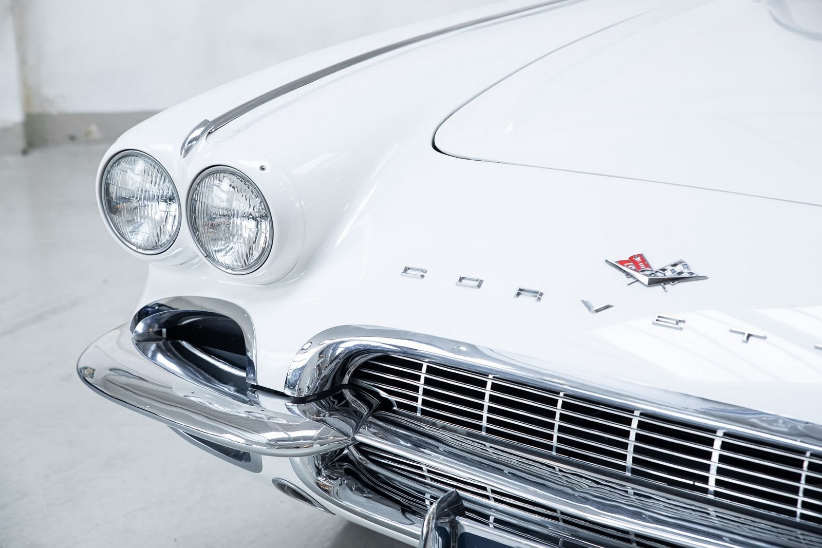 CHEVROLET CORVETTE ERMINE WHITE, foto 32