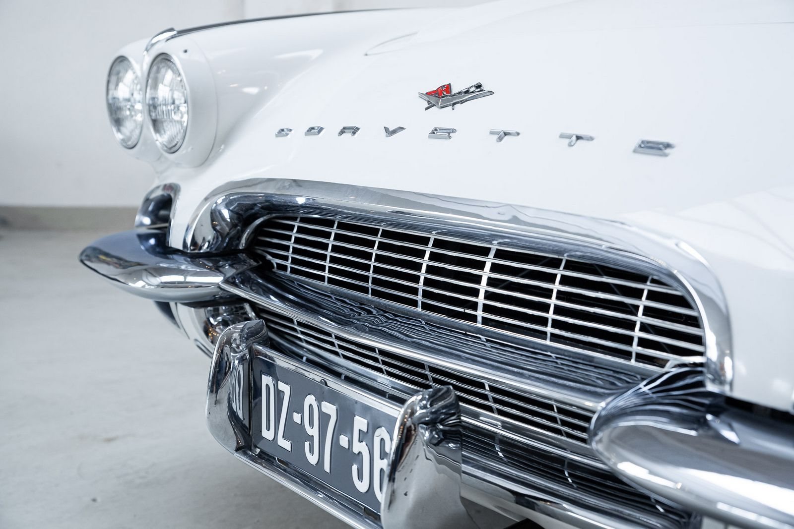 CHEVROLET CORVETTE ERMINE WHITE, foto 33