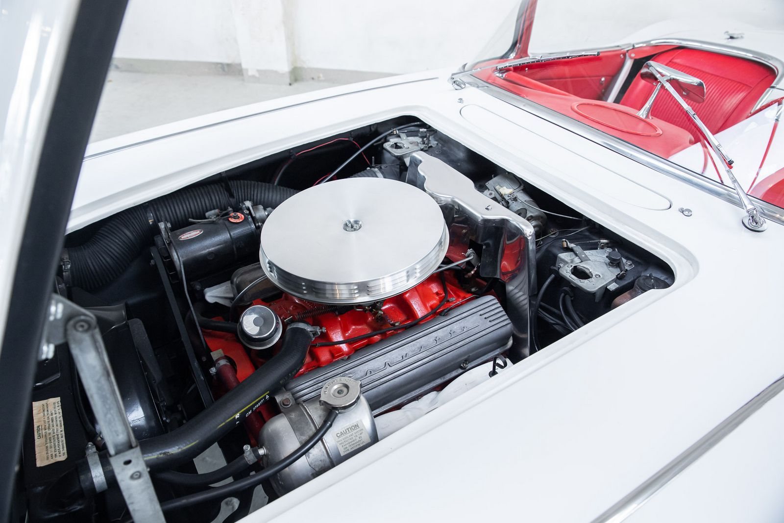 CHEVROLET CORVETTE ERMINE WHITE, foto 35