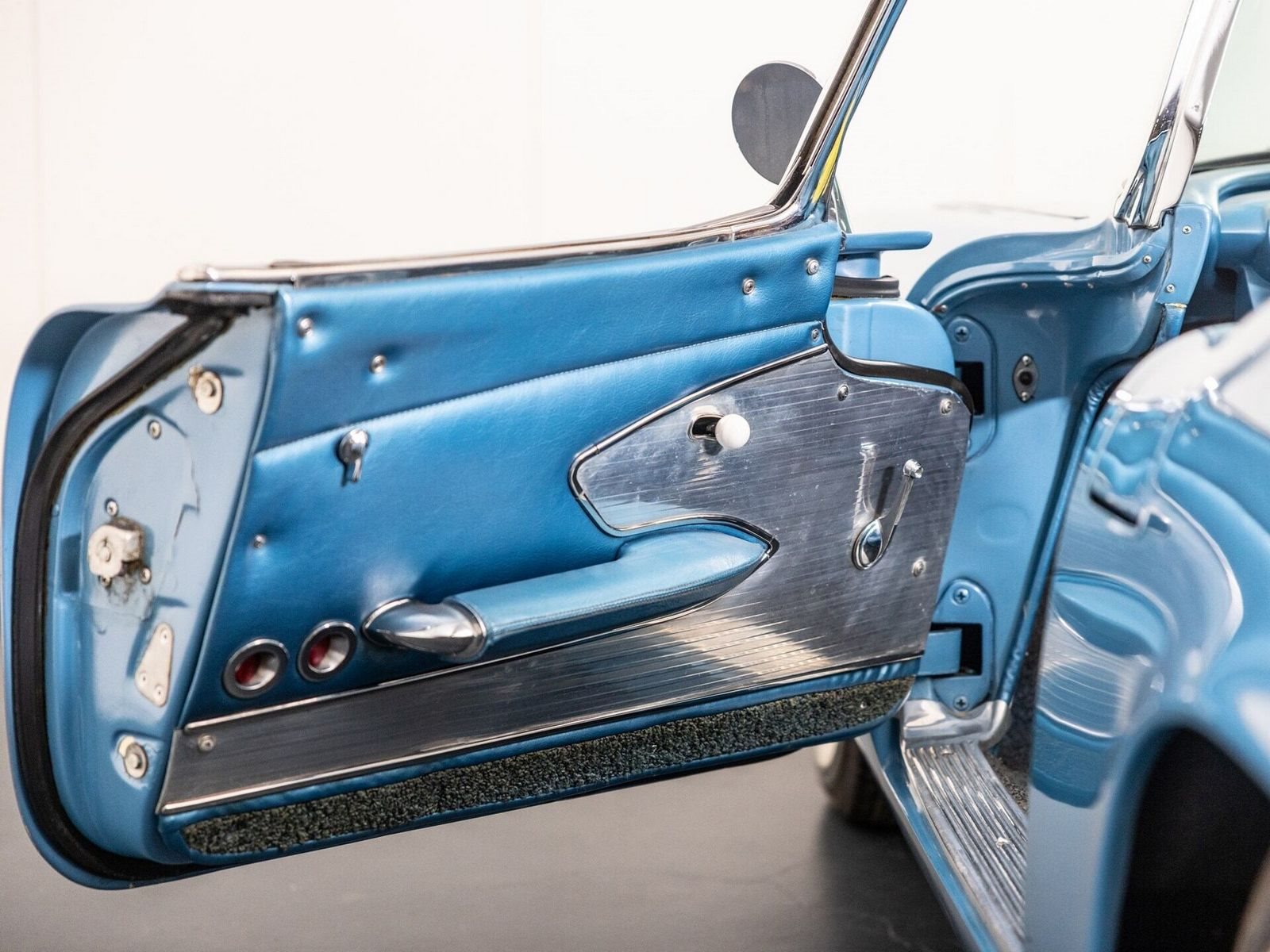 CHEVROLET CORVETTE JEWEL BLUE, foto 10