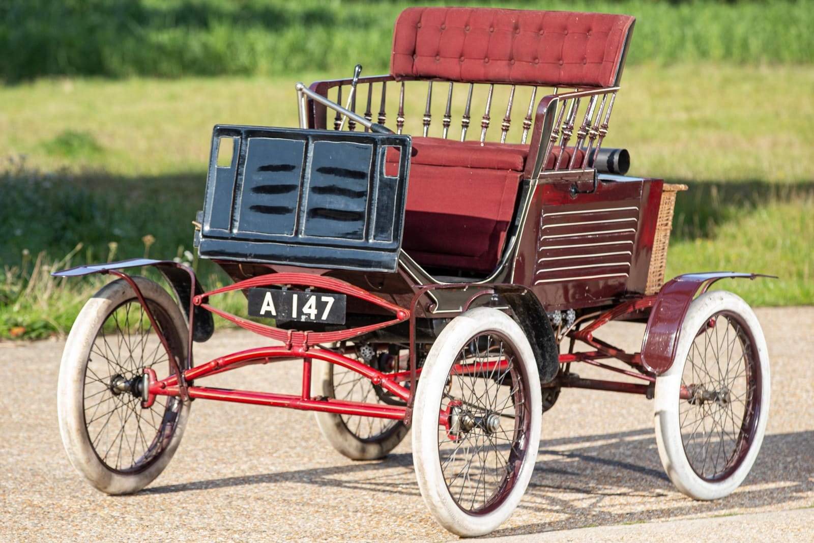 1900 - LOCOMOBILE 5.5 HP TYPE 2 SPINDLE SEAT RUNABOUT, foto 1