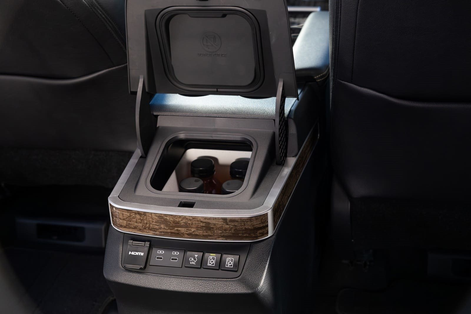 2026 - TOYOTA SIENNA, foto 4