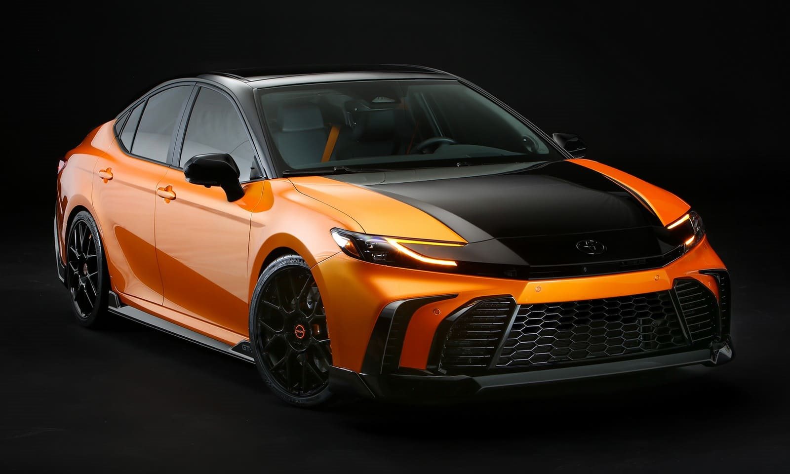 2025 - TOYOTA CAMRY GT-S CONCEPT, foto 1
