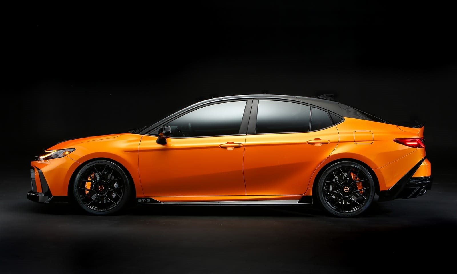 2025 - TOYOTA CAMRY GT-S CONCEPT, foto 2