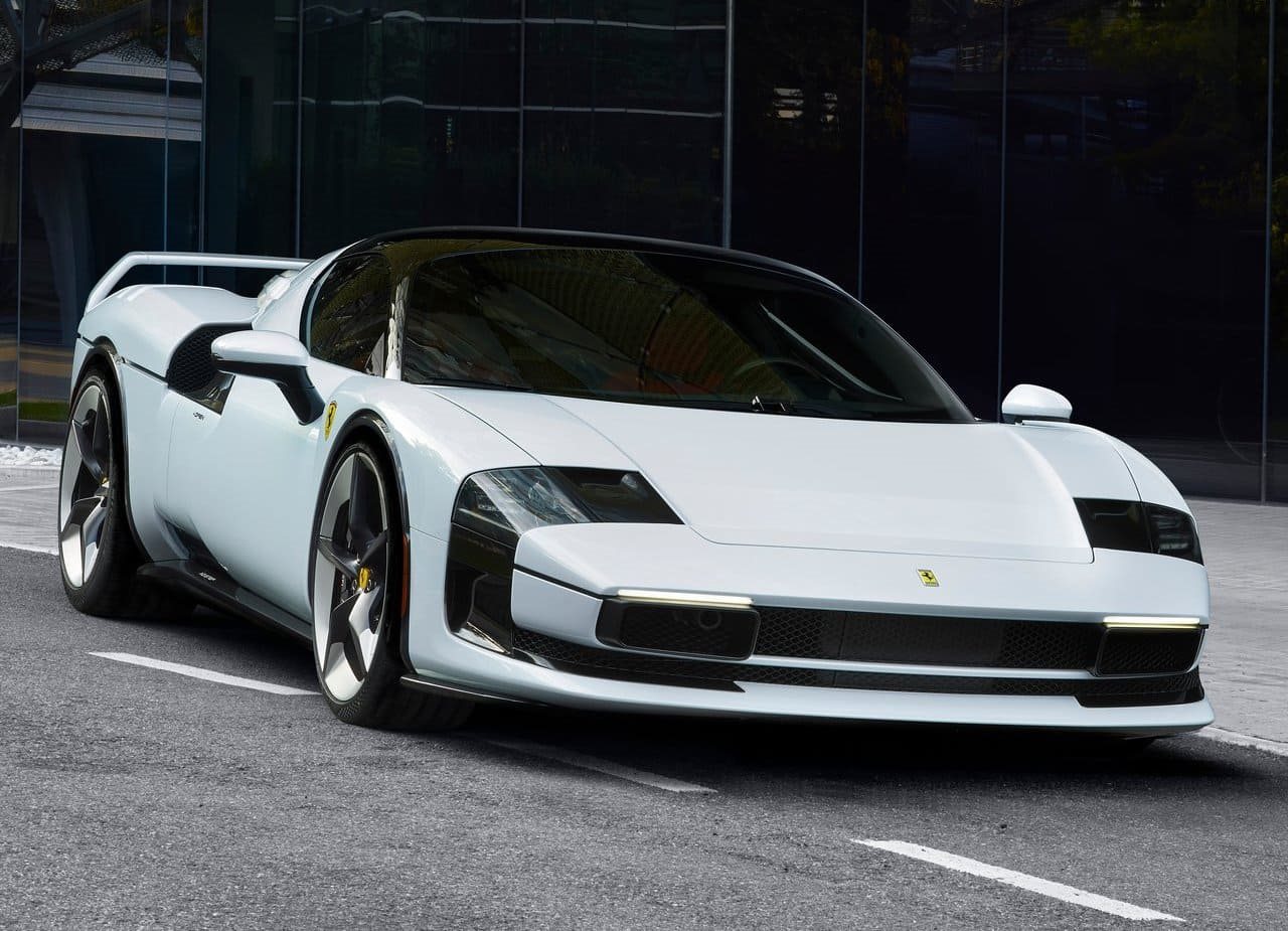 2025 - FERRARI SC40, foto 1