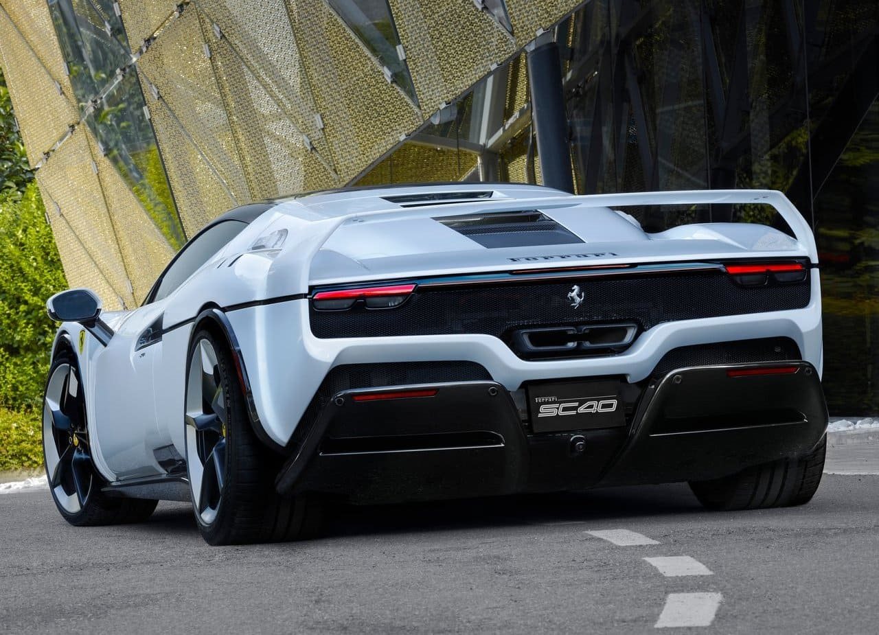 2025 - FERRARI SC40, foto 9