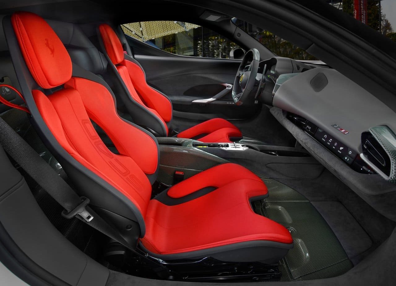 2025 - FERRARI SC40, foto 15