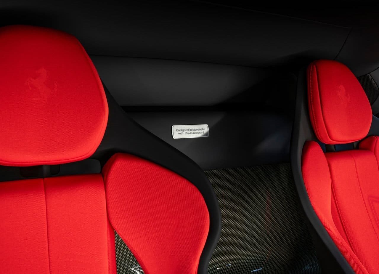2025 - FERRARI SC40, foto 17