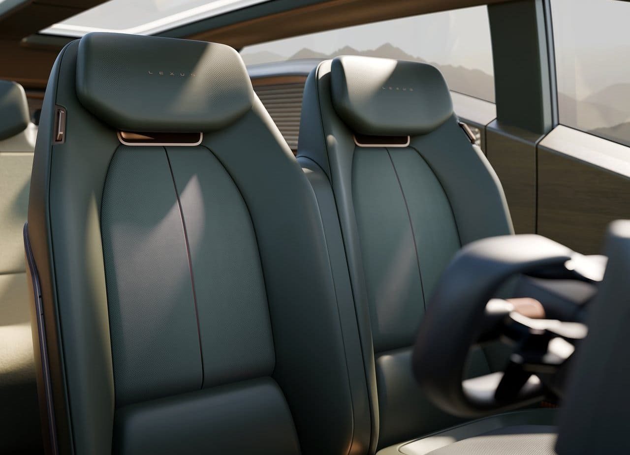 2025 - LEXUS LS CONCEPT, foto 16