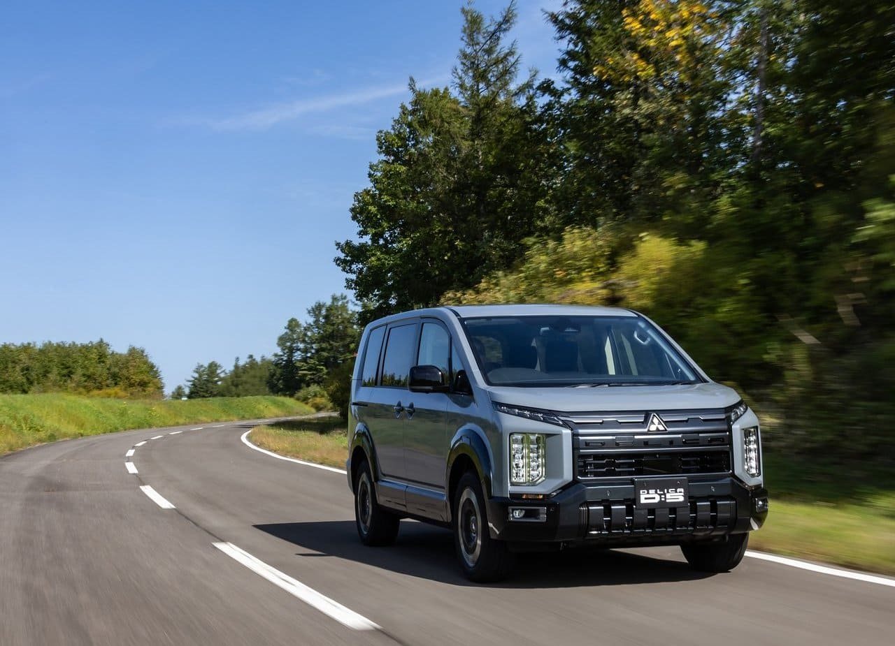 MITSUBISHI DELICA D:5 CONCEPT, foto 6