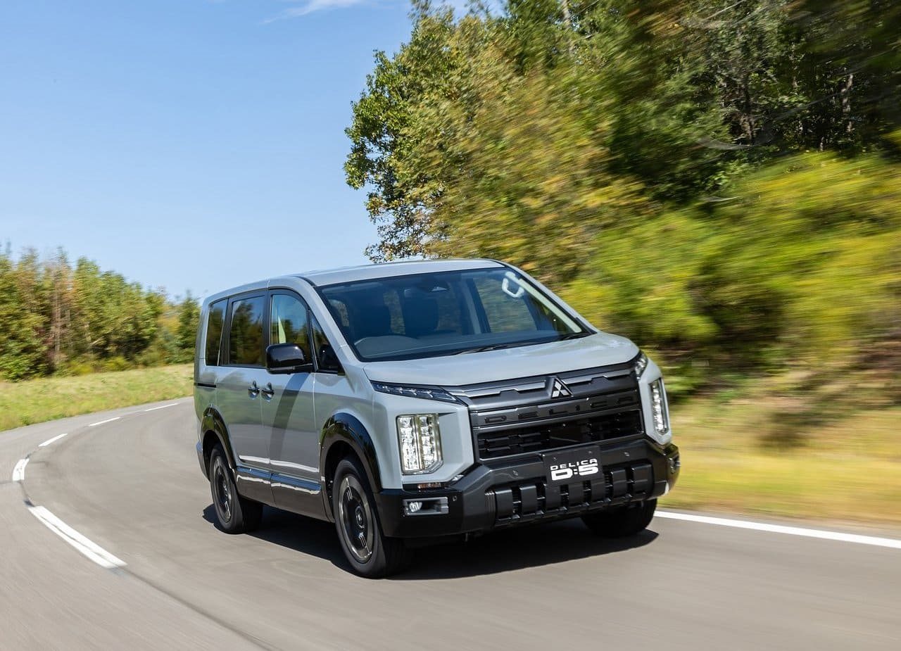 MITSUBISHI DELICA D:5 CONCEPT, foto 7