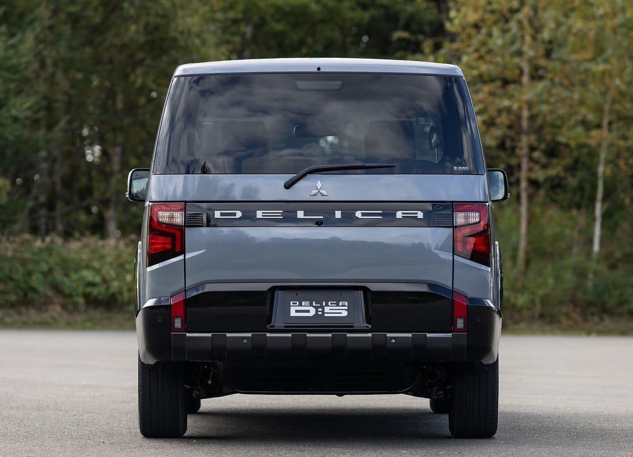 MITSUBISHI DELICA D:5 CONCEPT, foto 17