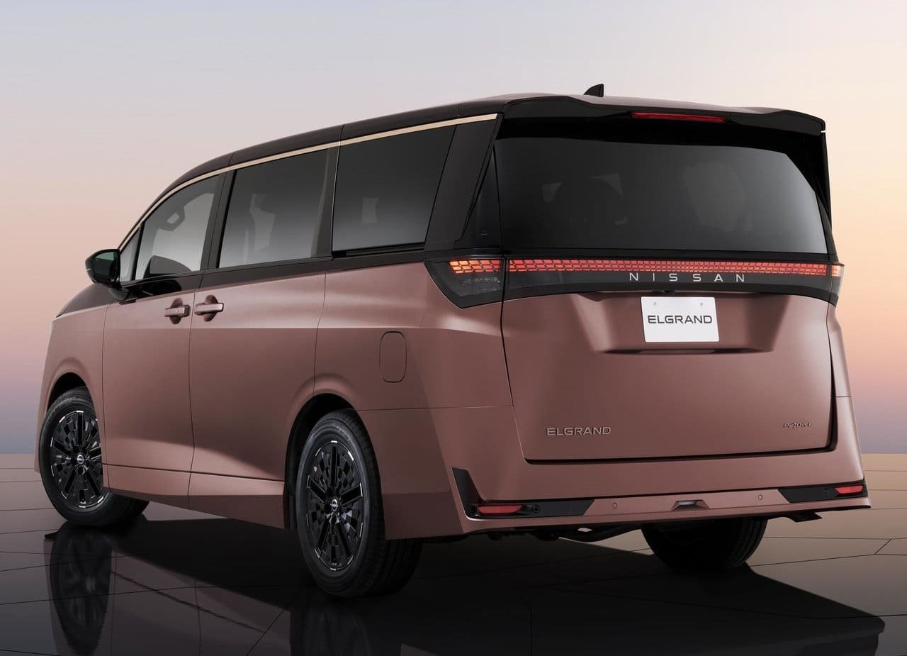2027 - NISSAN ELGRAND, foto 6