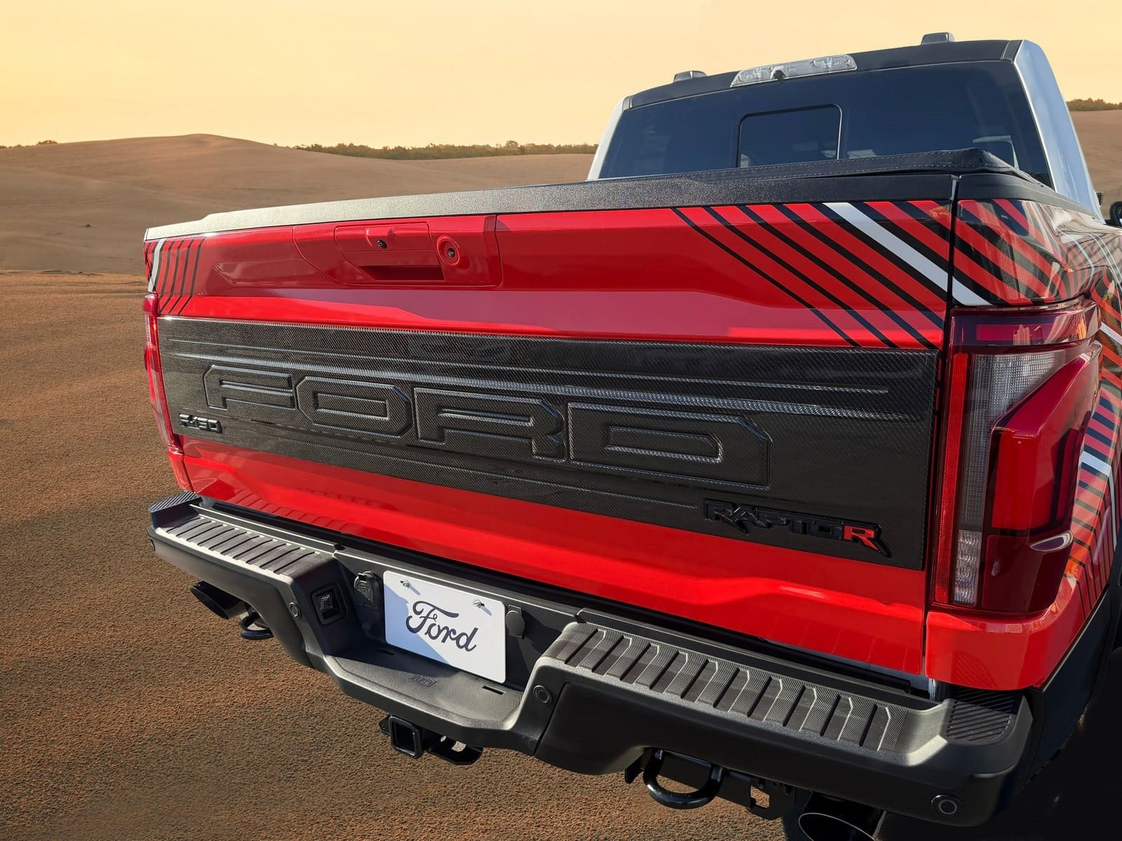 2025 - FORD F-150 RAPTOR R CONCEPT, foto 3