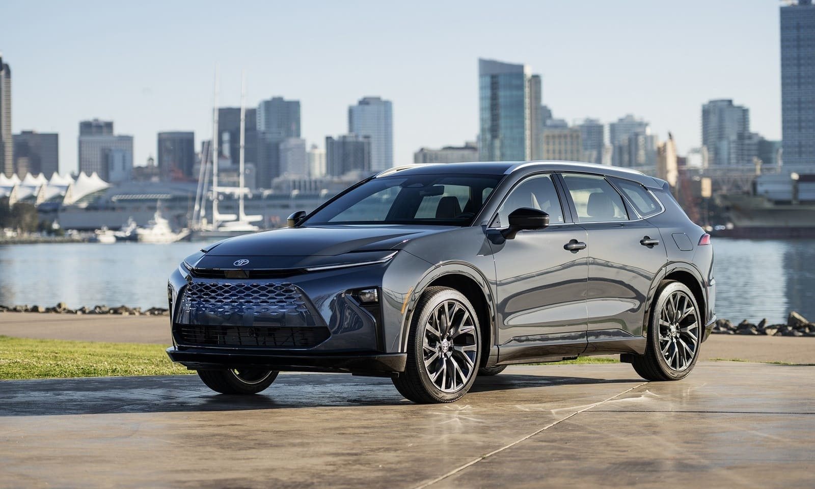 2026 - TOYOTA CROWN SIGNIA, foto 18
