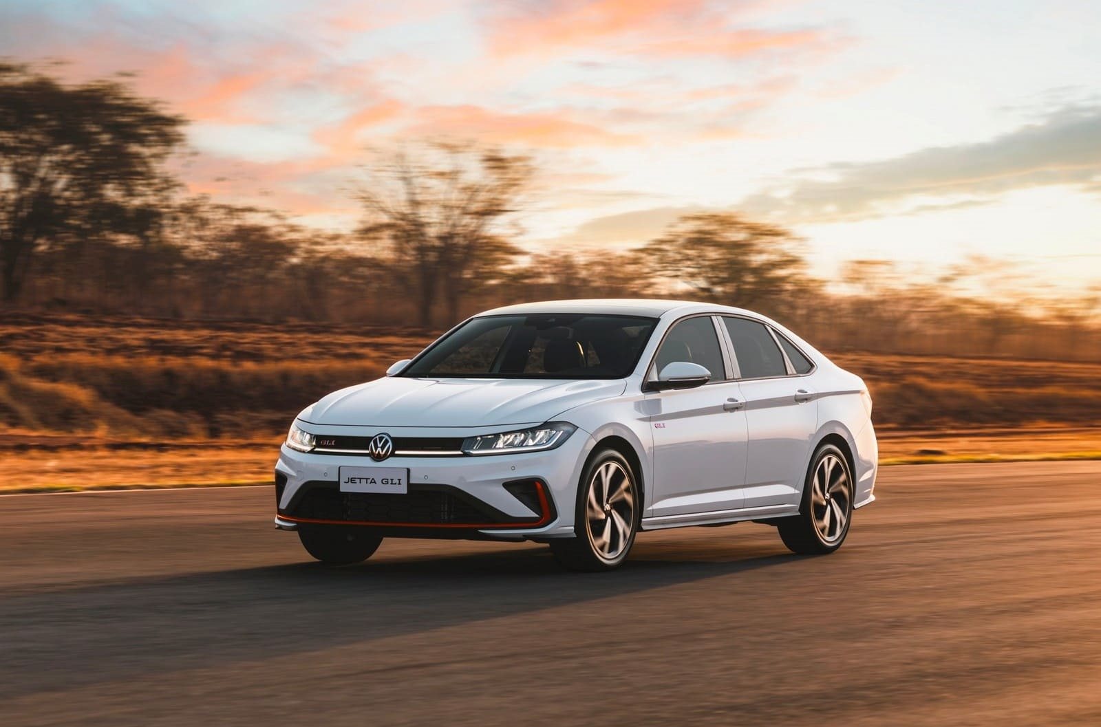 2026 - VOLKSWAGEN JETTA GLI, foto 1