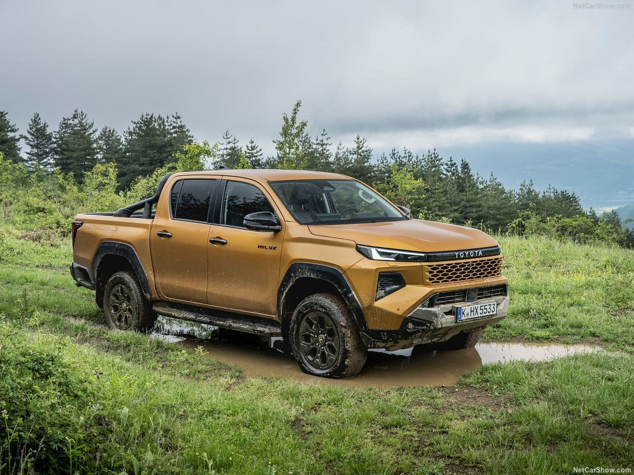 2026 - TOYOTA HILUX, foto 4