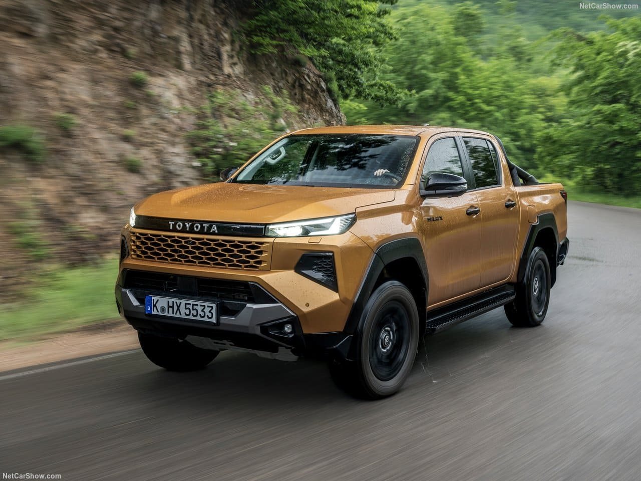 2026 - TOYOTA HILUX, foto 11