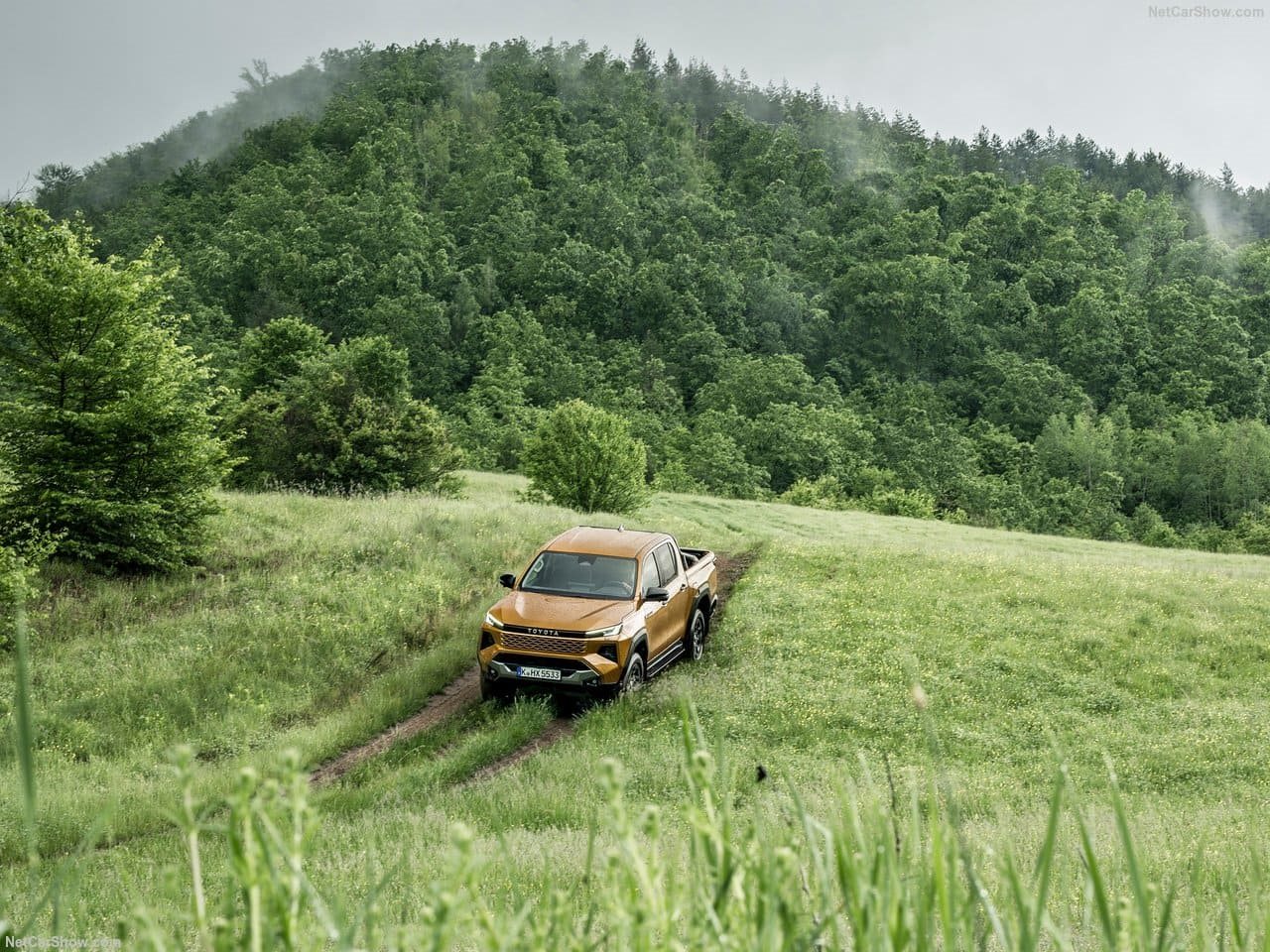 2026 - TOYOTA HILUX, foto 21