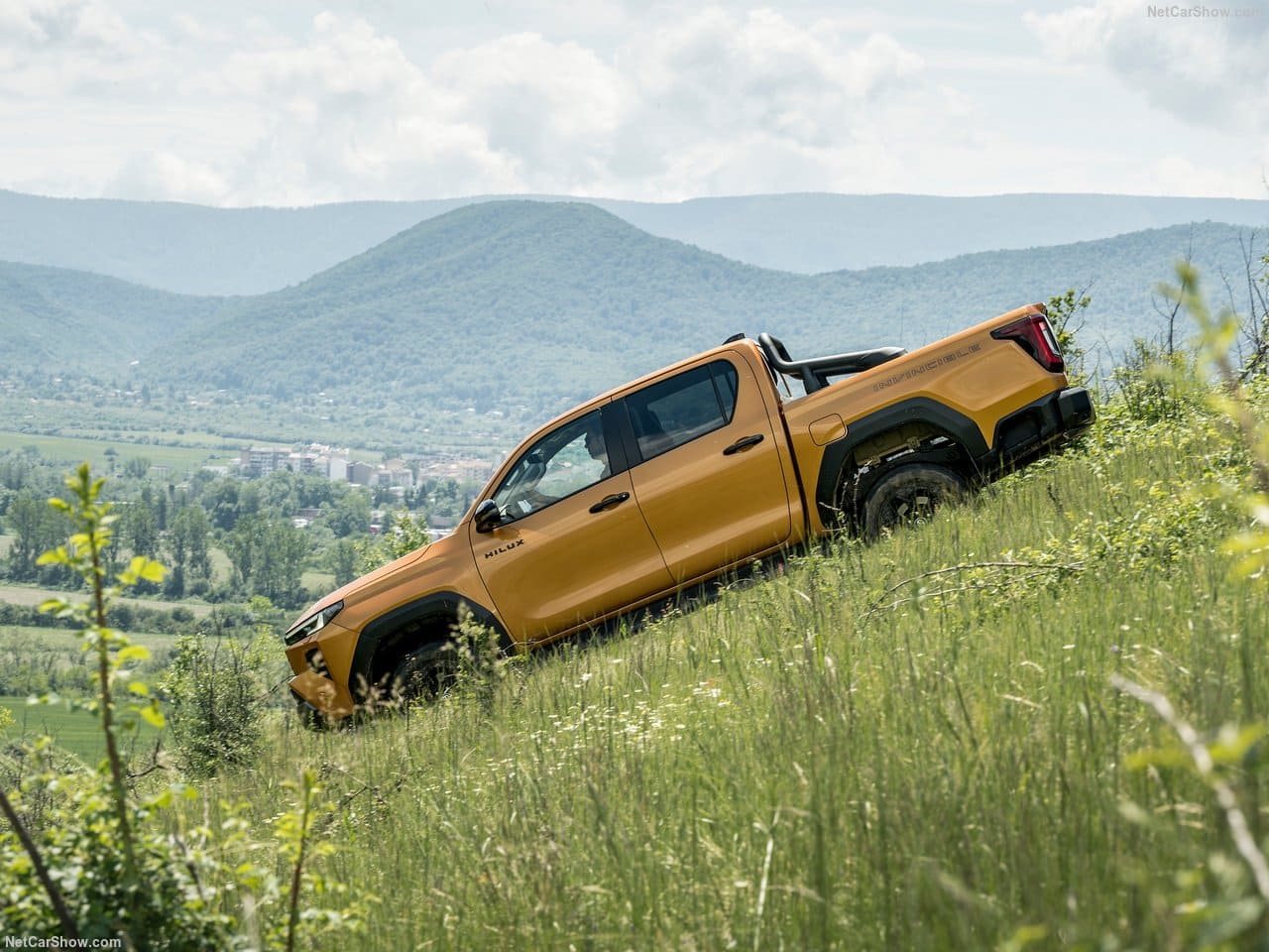 2026 - TOYOTA HILUX, foto 24