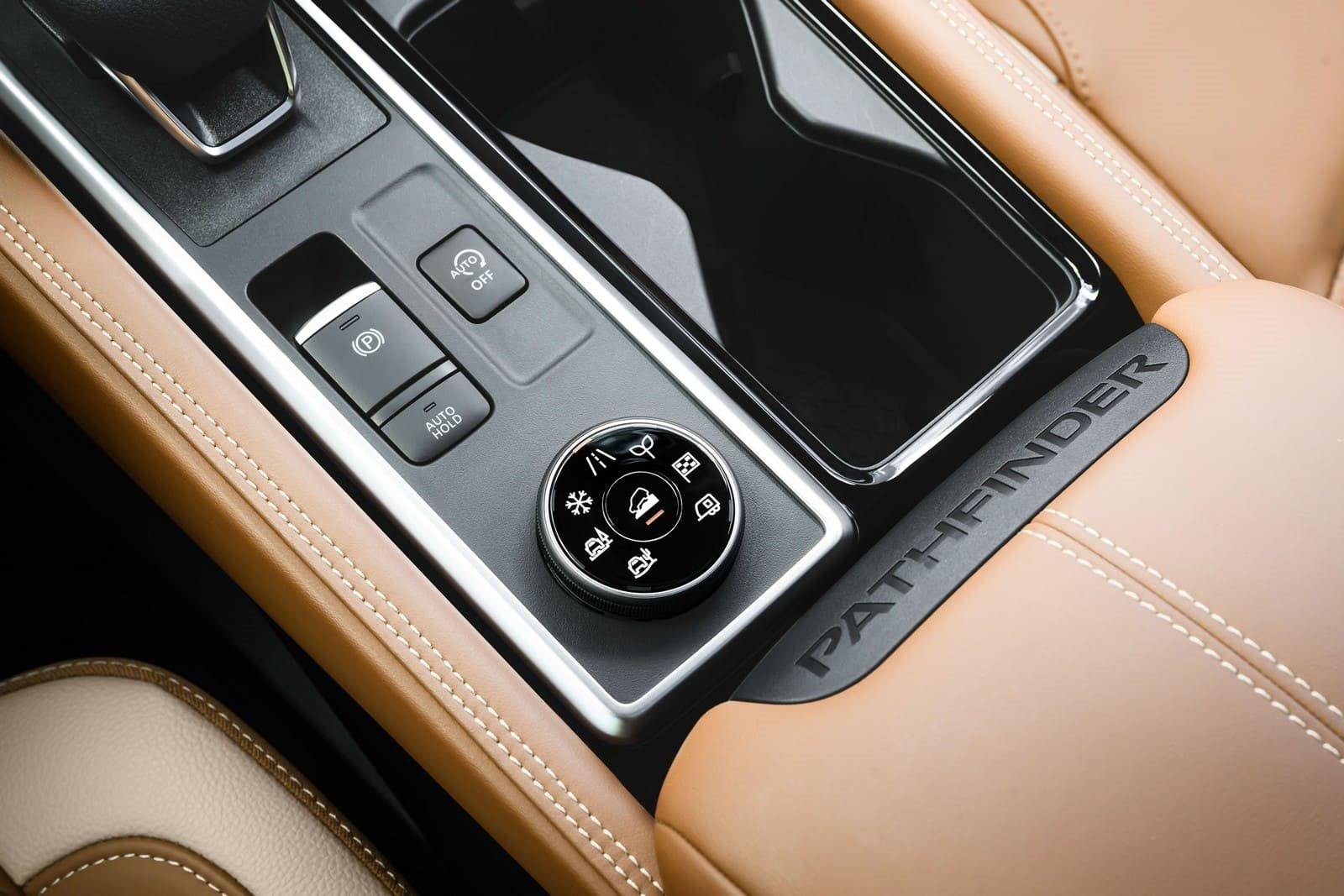 2026 - NISSAN PATHFINDER, foto 21