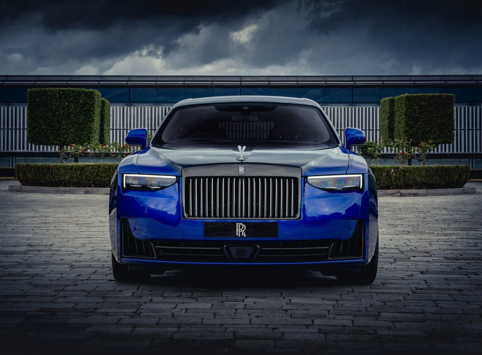 ROLLS-ROYCE BLACK BADGE GHOST GAMER, foto 1
