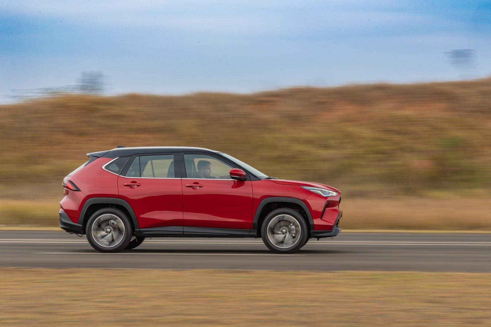 2026 - TOYOTA YARIS CROSS BR VERSION RED, foto 30