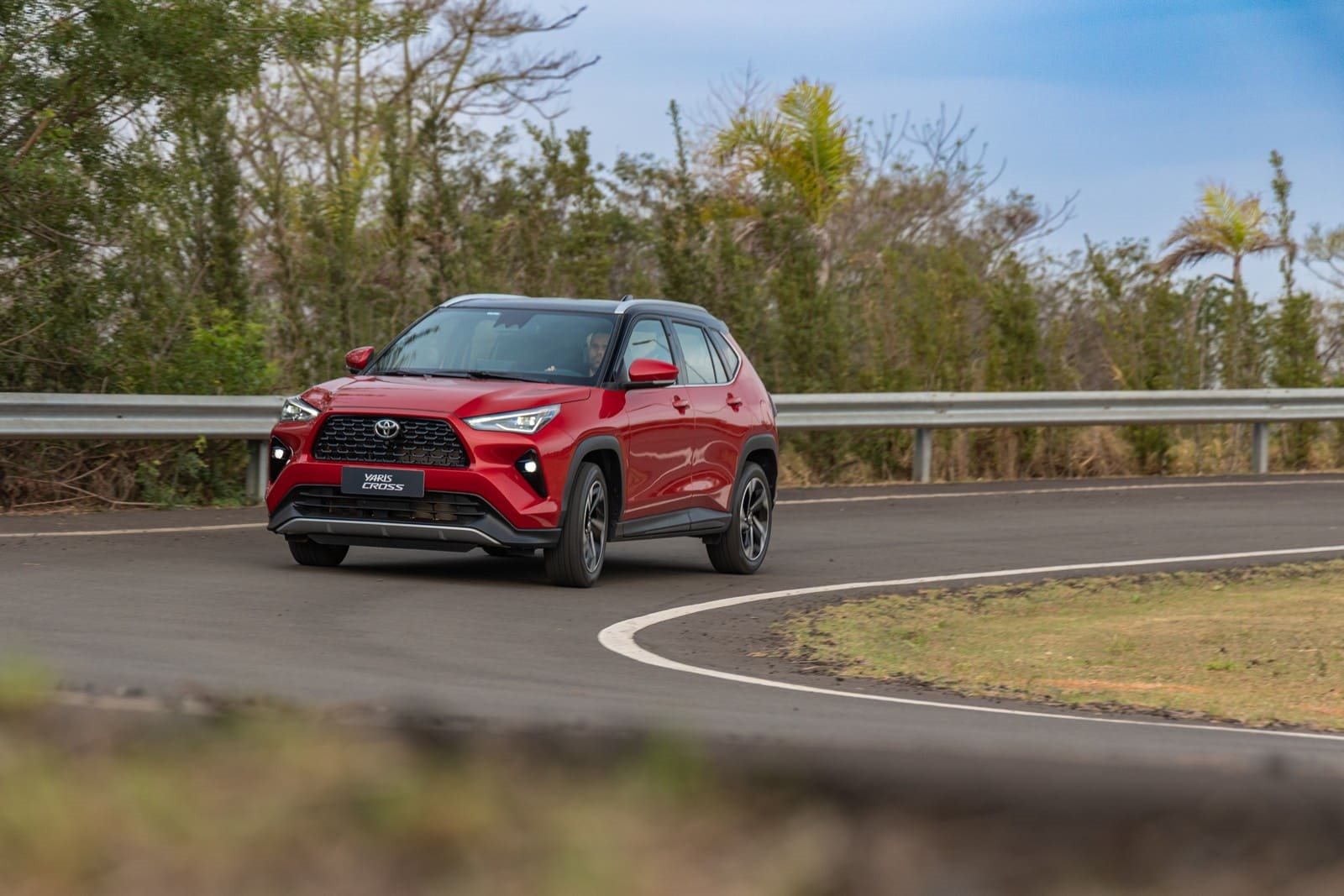 2026 - TOYOTA YARIS CROSS BR VERSION RED, foto 40