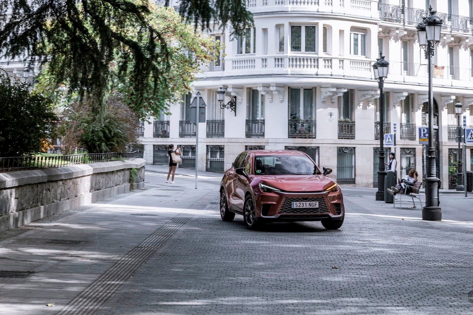 LEXUS LBX COPPER, foto 4