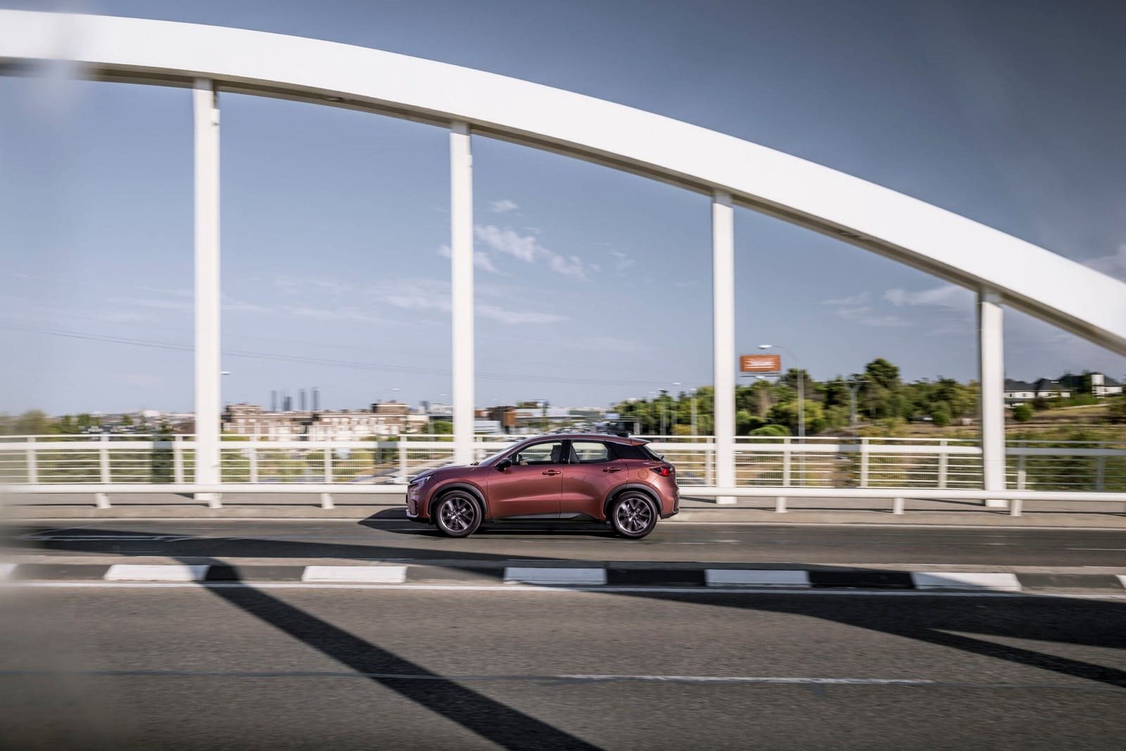 LEXUS LBX COPPER, foto 7