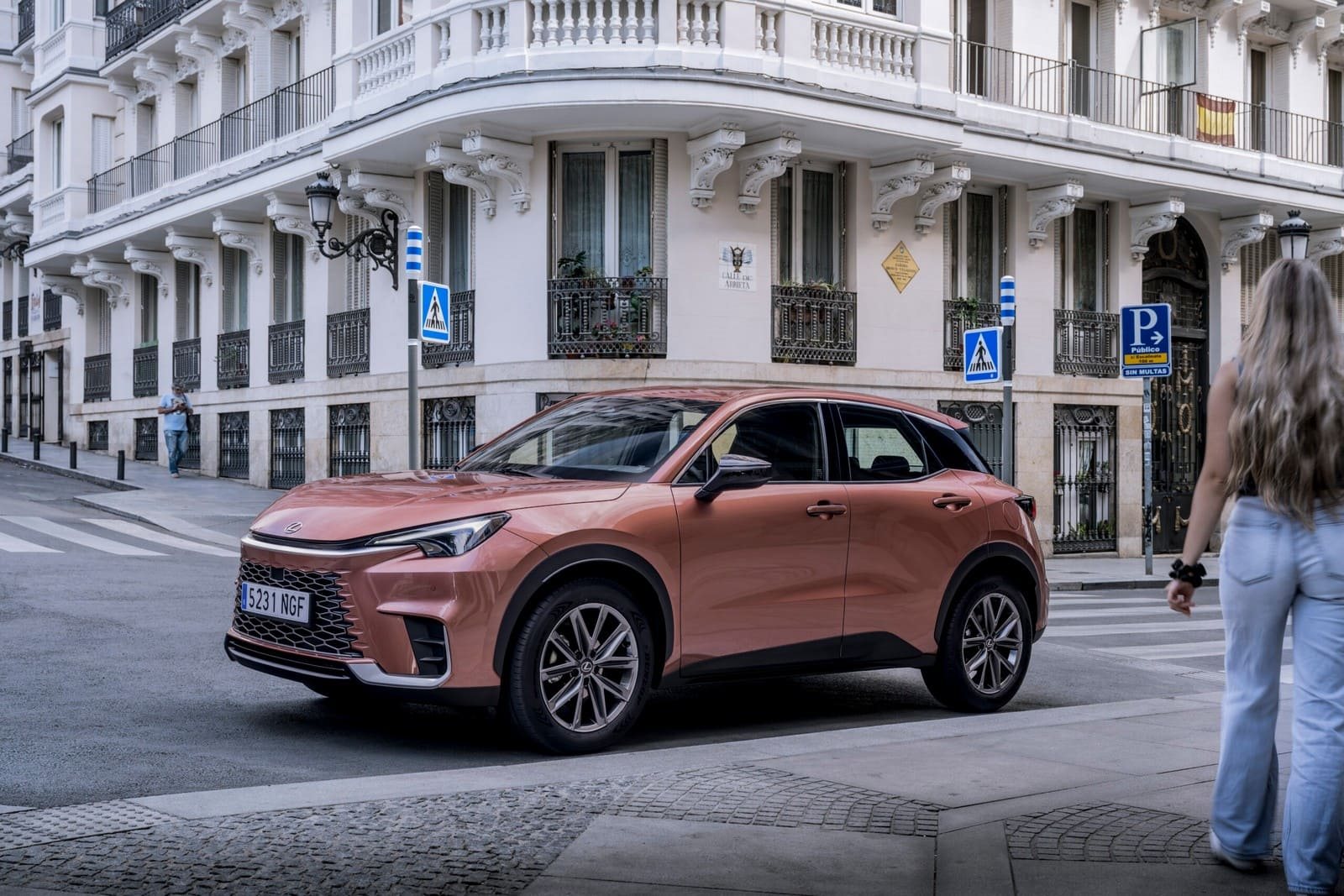 LEXUS LBX COPPER, foto 54
