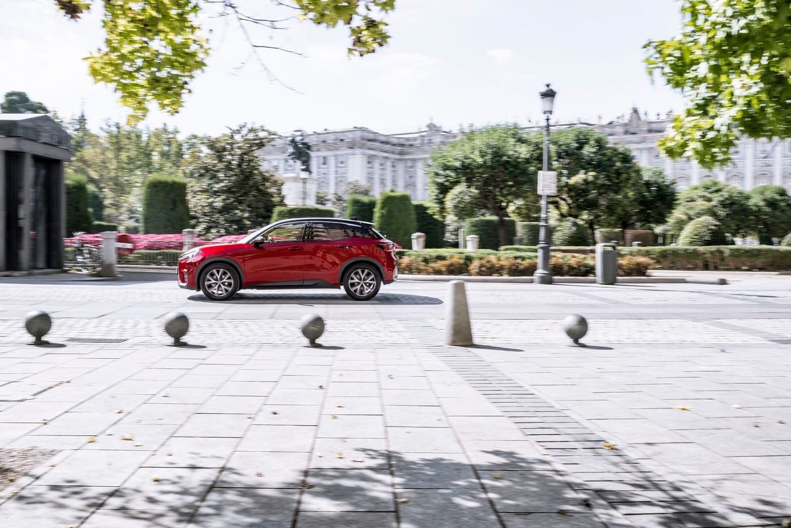 LEXUS LBX RED, foto 8