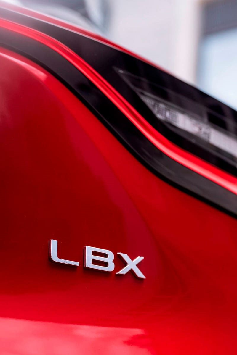 LEXUS LBX RED, foto 56