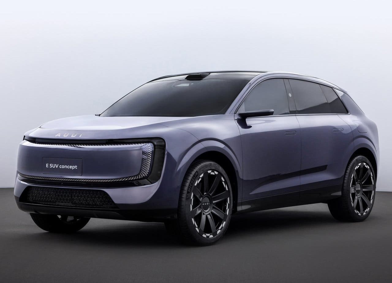 AUDI E SUV CONCEPT, foto 1