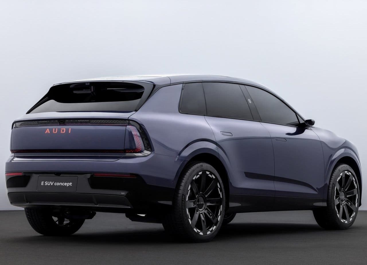 AUDI E SUV CONCEPT, foto 3