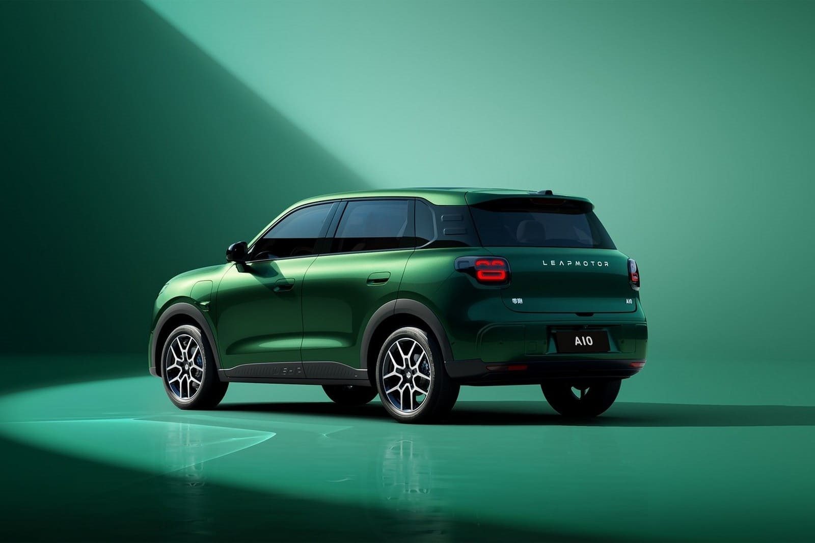 2026 - LEAPMOTOR A10, foto 5