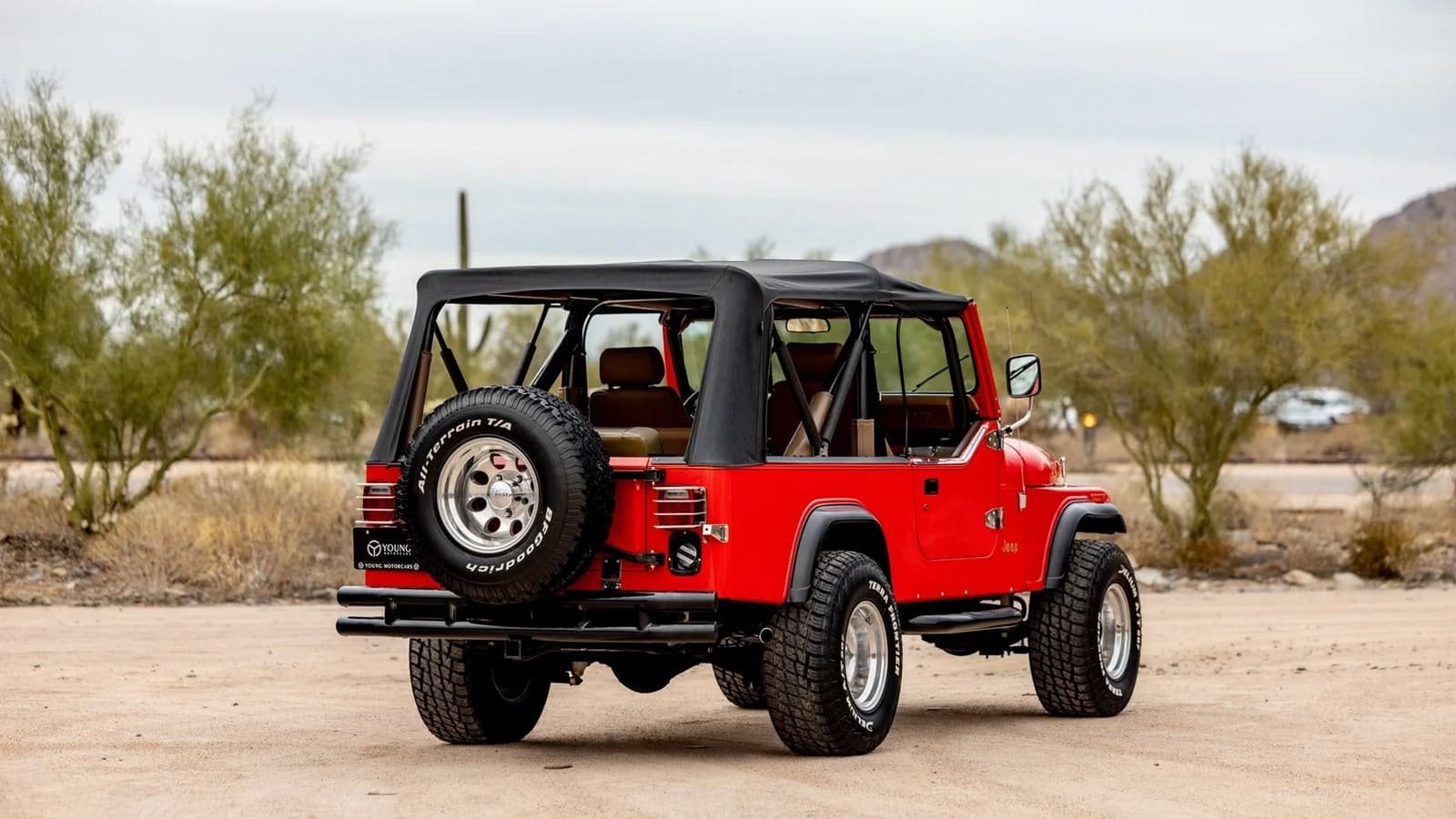 1982 - JEEP CJ-8 SCRAMBLER RED, foto 9